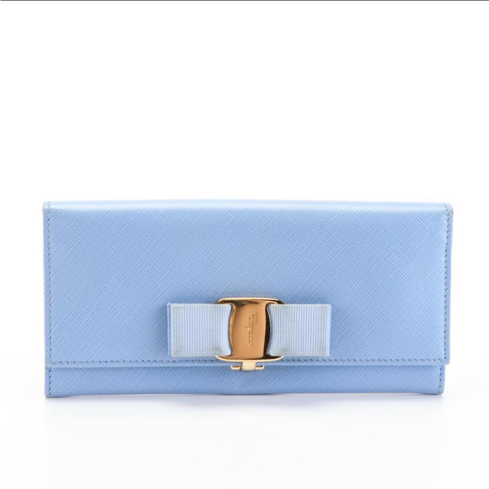 Ferragamo “Vara” bow leather wallet